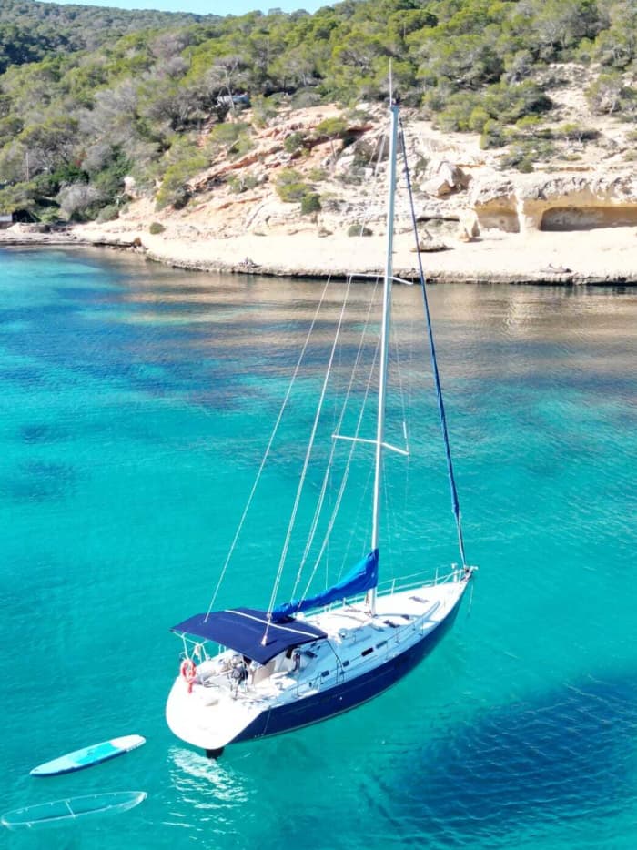Private Boat Trips in Mallorca | All Inclusive & Water Toys - 4-Hour Half-Day Experience (K4)