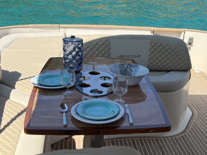 Espresso | An exclusive experience in Menorca aboard an elegant Riva-style yacht