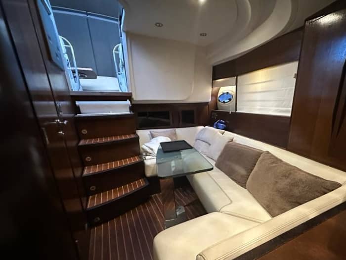Espresso | An exclusive experience in Menorca aboard an elegant Riva-style yacht