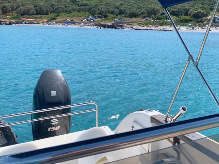 Discover Macinaggio on a motorboat for 7h