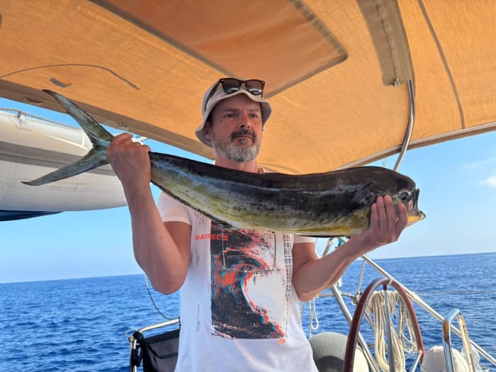 Un giorno alla scoperta di Punta Ala: la vera Dolce Vita in barca a vela