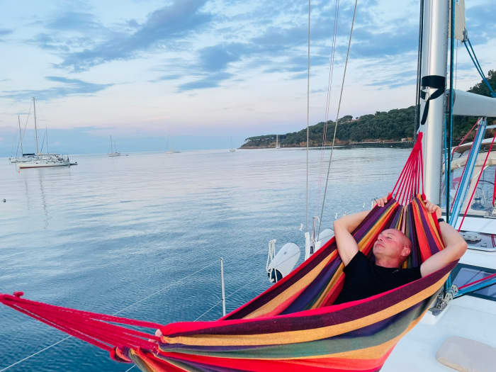 Un giorno alla scoperta di Punta Ala: la vera Dolce Vita in barca a vela