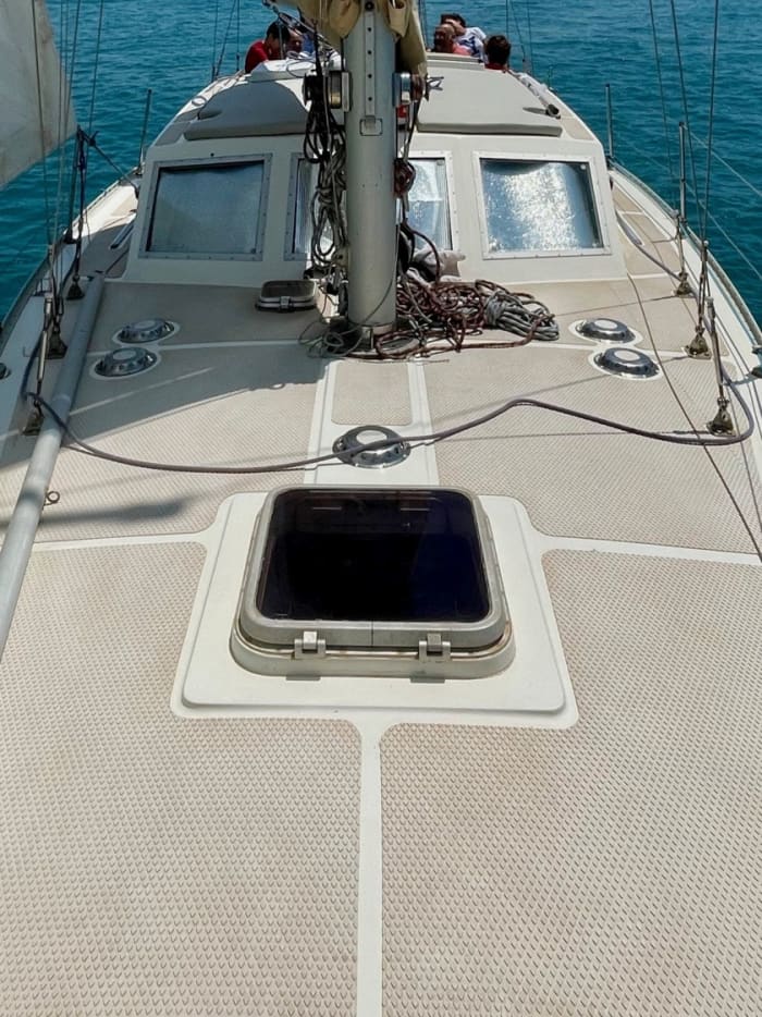 Geniet van een dag op zee in de provincie Agrigento aan boord van een zeilboot.