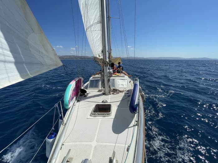 Geniet van een dag op zee in de provincie Agrigento aan boord van een zeilboot.
