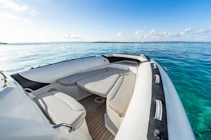 Tandem, inclusief brandstof, btw, 2 schippers, Monterey 278SS + Zodiac Sea Hawk 800 - 16 personen