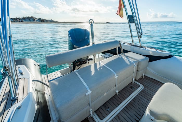 Tandem, inclusief brandstof, btw, 2 schippers, Monterey 278SS + Zodiac Sea Hawk 800 - 16 personen