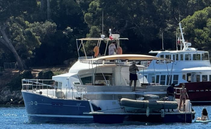 Wyjątkowy rejs katamaranem – Cannes / Wyspy Lérins