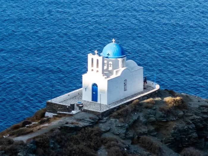 Sifnos | Excursion privée en yacht (journée complète)