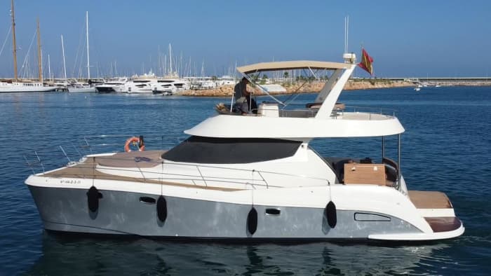 4 uur in Puerto Calero inclusief wateractiviteiten en drankjes