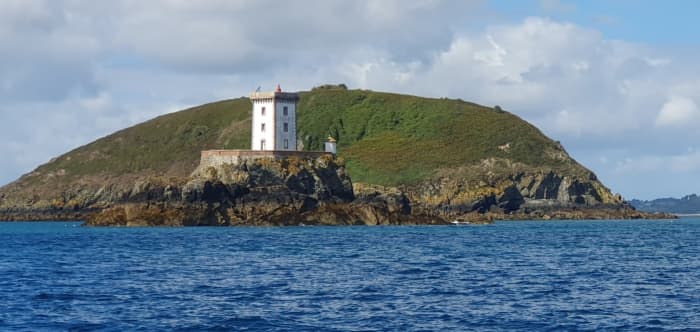 Rilassatevi a Saint-Quay-Portrieux: 5 ore e mezza di sole su una barca a vela.