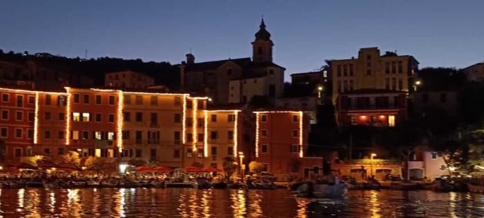 Une journée à la découverte de La Spezia : détente absolue sur le bleu italien