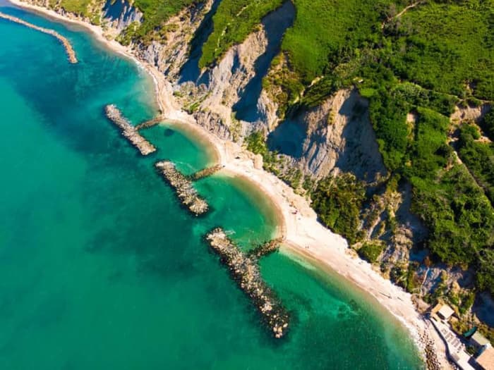Ganztägiges Segelerlebnis in der Provinz Rimini