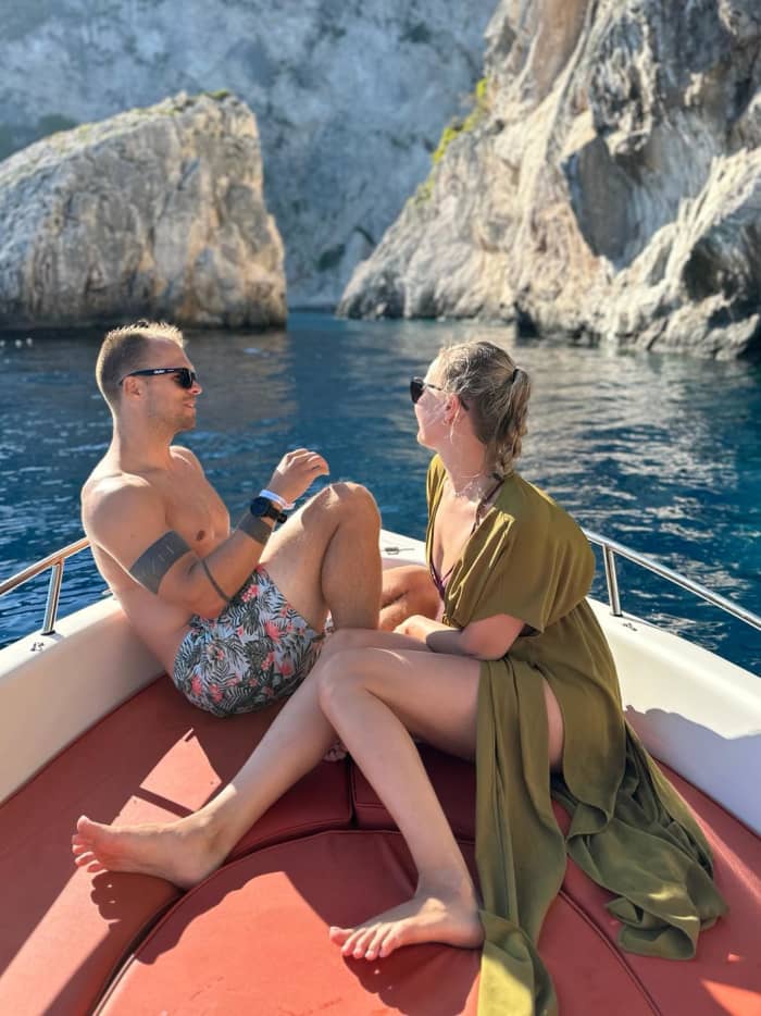 Getaway to the south of Zakynthos: hidden turtles and caves