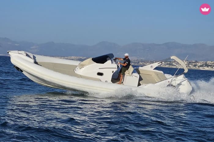Private Day Trip with Skipper Departing from Porto-Vecchio