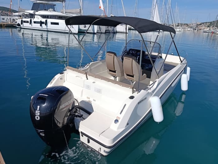 5 uur, 2 paradijselijke plekken: Trogir & de Blauwe Lagune