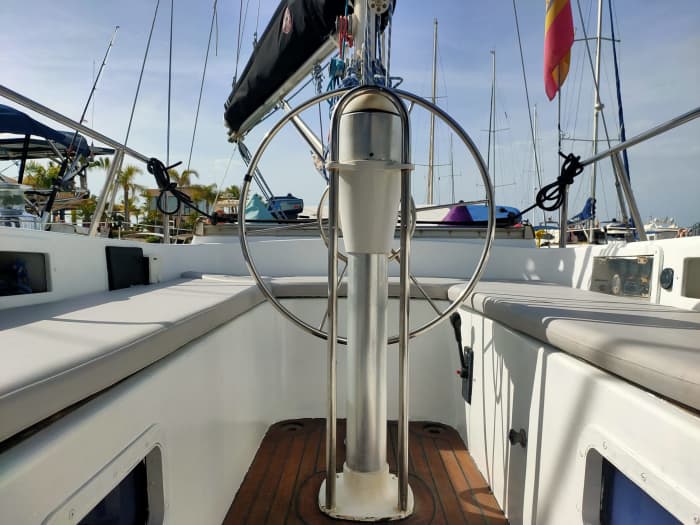 Genießen Sie einen ganzen Tag Segeln in Santa Pola auf einem Segelboot