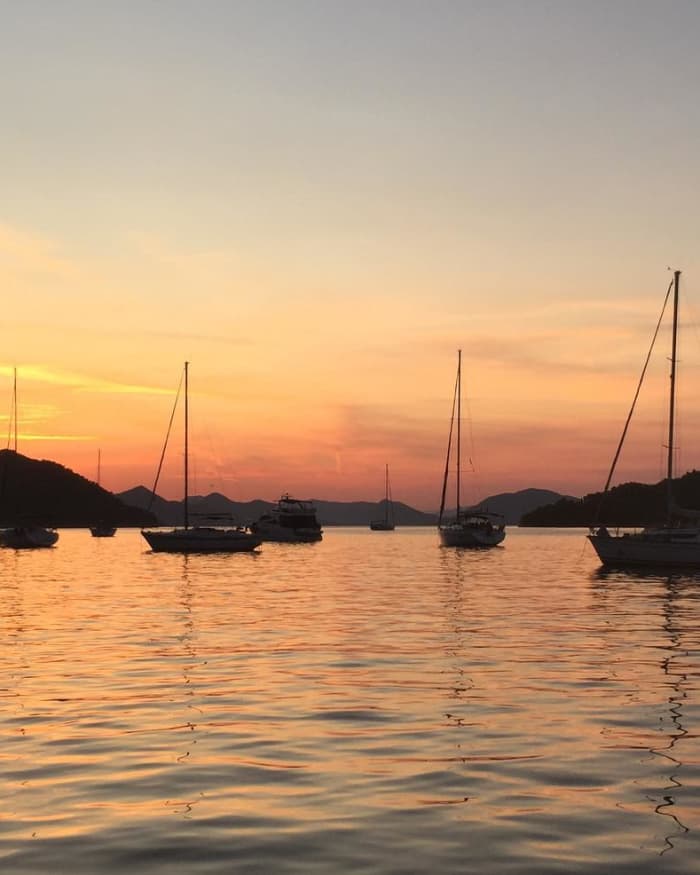 Dubrovnik: Exklusive 2-stündige Bootstour bei Sonnenuntergang