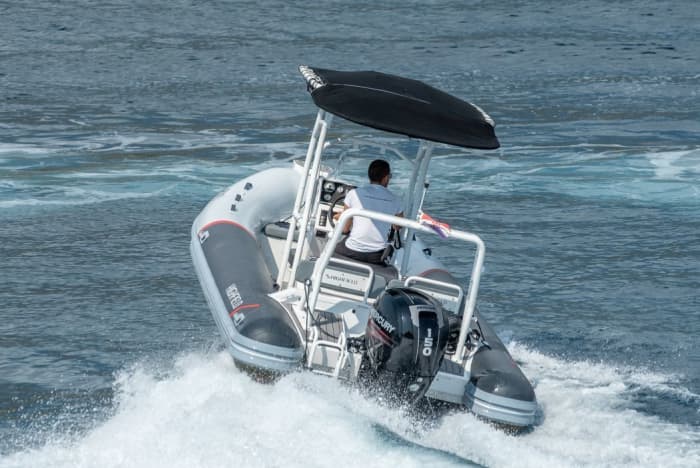 Inselhüpfen mit dem Schnellboot