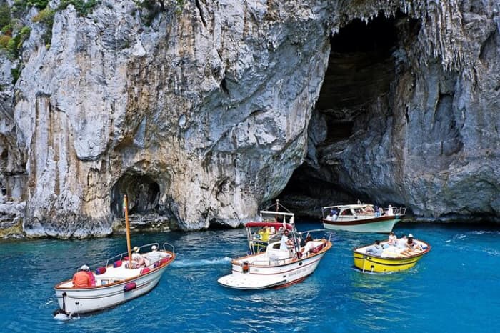 Capri by Sea: Private Boat Tour from Sorrento