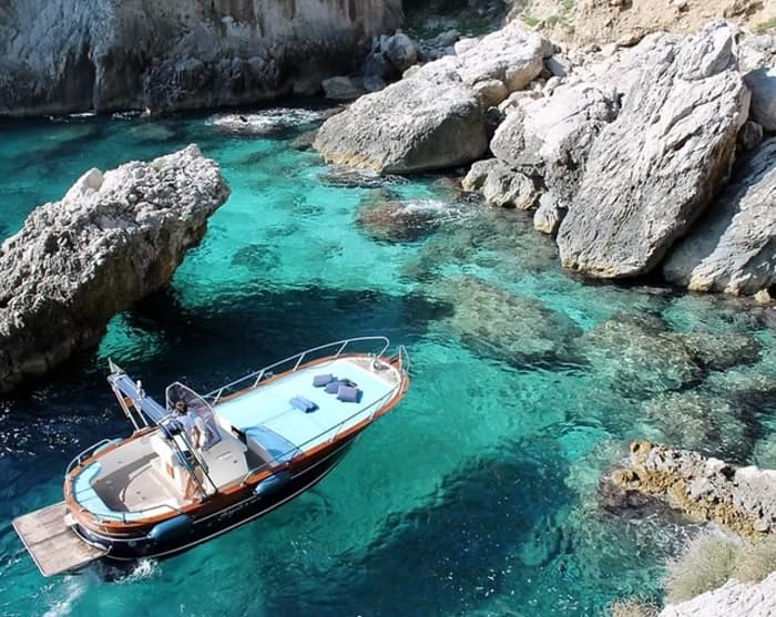 Capri by Sea: Private Boat Tour from Sorrento