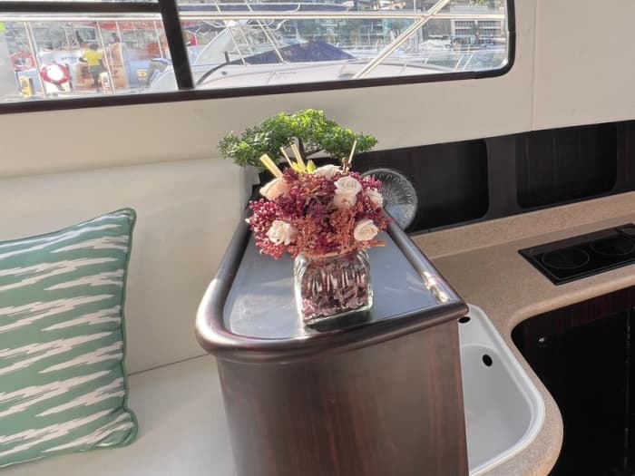 Der Höhepunkt Ihres Sommers: 4-stündiger Ausflug in die Dubai Marina an Bord einer Motoryacht