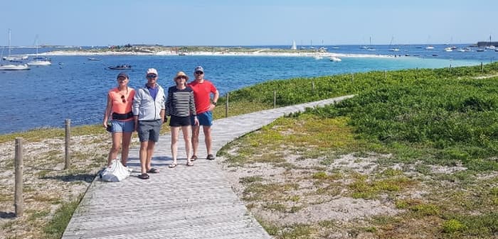 Explorez Bénodet en bateau : une journée complète sur l'eau à bord d'un bateau à moteur