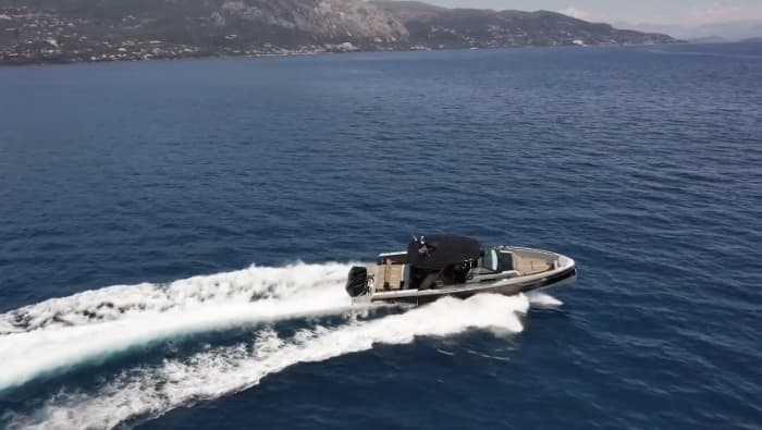 Fuga in yacht privato a Paxos, Antipaxos e alle Grotte Blu