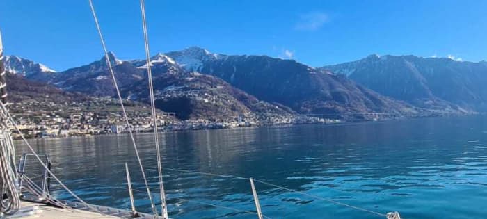 Full-day sailing trip in Évian-les-Bains on a sailboat