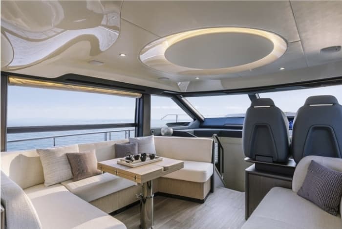 Discover Capri and the Amalfi Coast by luxury yacht