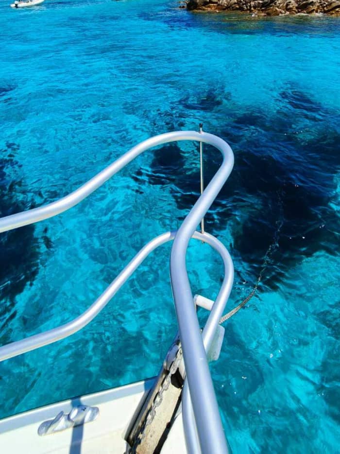 Découvrez La Maddalena en bateau à moteur pendant 7 heures