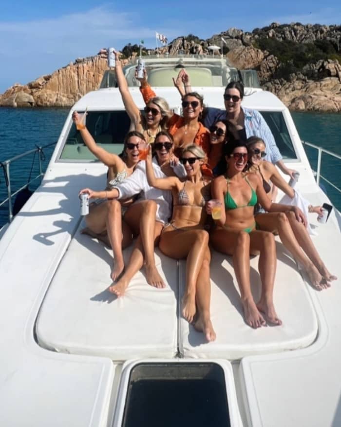 Découvrez La Maddalena en bateau à moteur pendant 7 heures