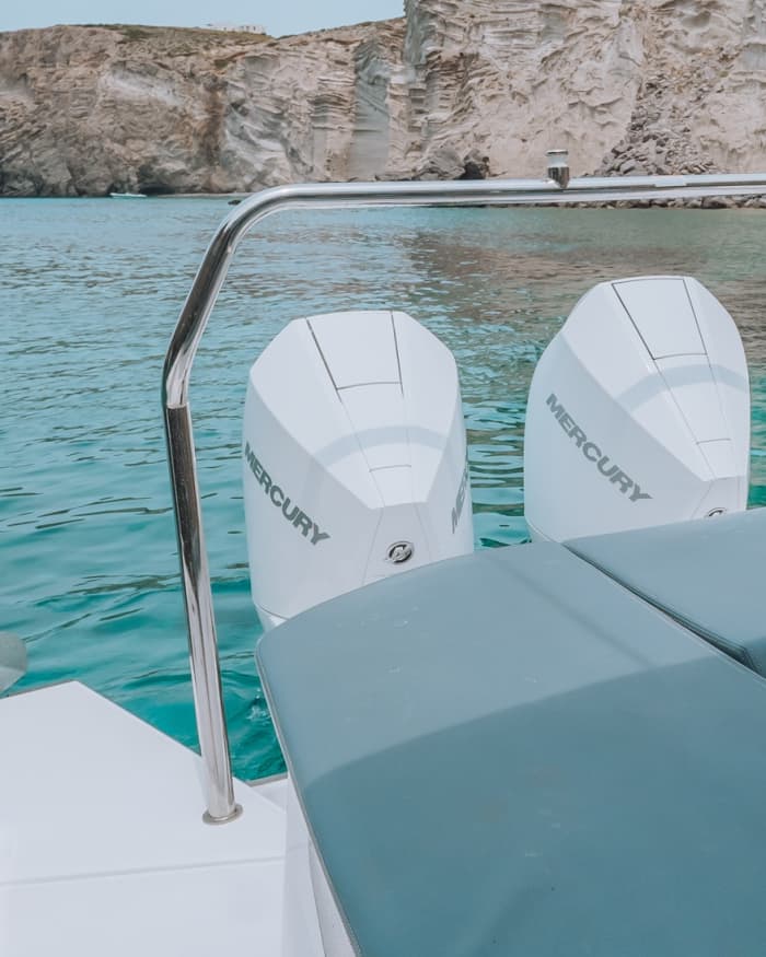 Your own Greek Odyssey: A 7h voyage on a motorboat