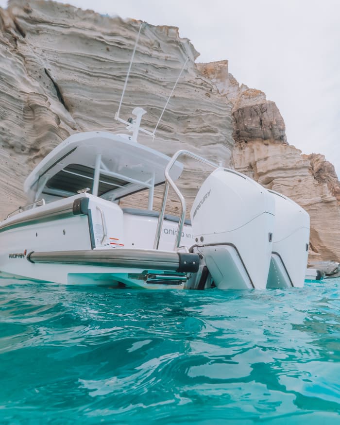 Your own Greek Odyssey: A 7h voyage on a motorboat