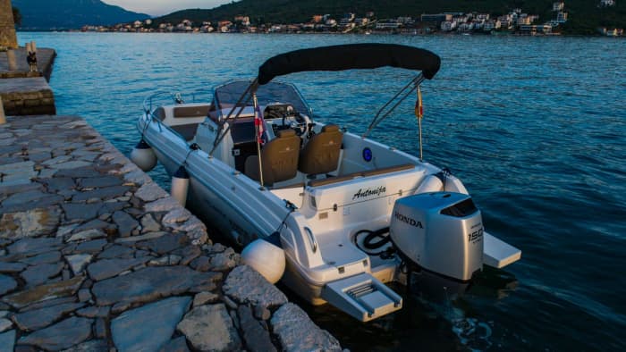 Privéboottocht van 4 uur: Ontdek de baai van Kotor