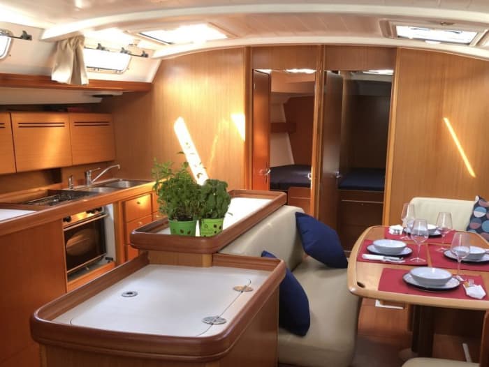 Aperitief op een boot in Napels met een duik in de Golf van Mexico