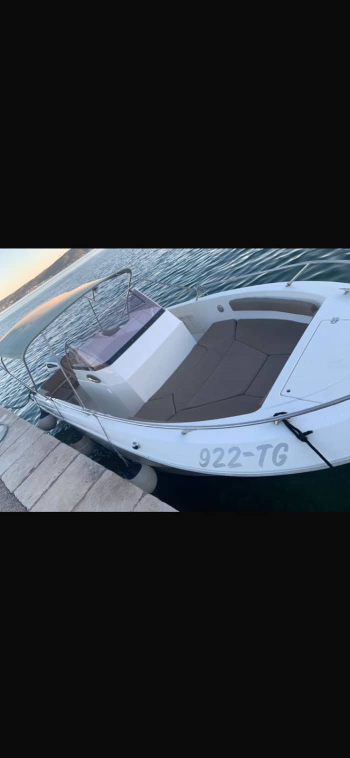 Private Island — Hvar, Hell Islands & Dalmatian Bays