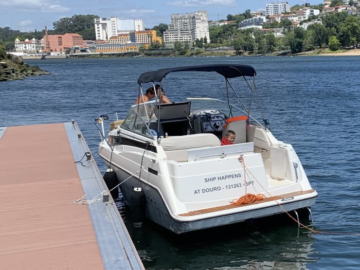 Croisière privée de 4 heures sur le Douro avec baignade et paddle