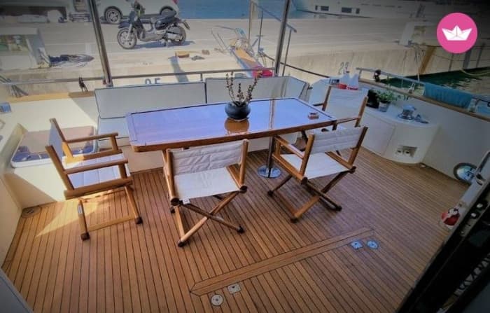 Yacht 5 terre sbarco con Tender