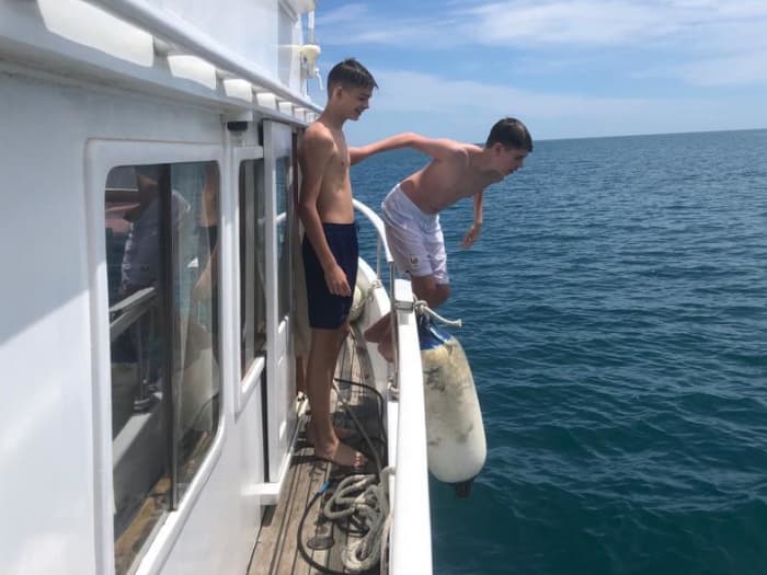 Escapade facile à Argelès-sur-Mer : une excursion en bateau à moteur de 4 h