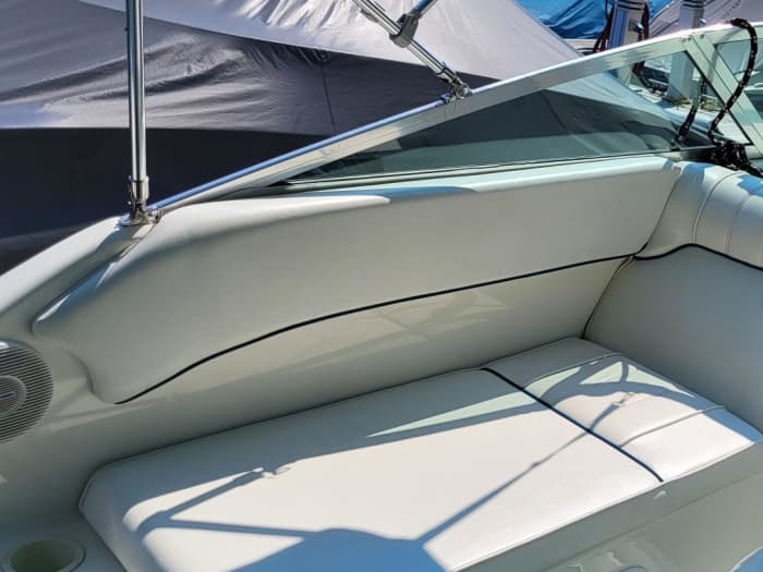 Få varje ögonblick att räknas: En heldag i solen runt Gersau på en motoryacht