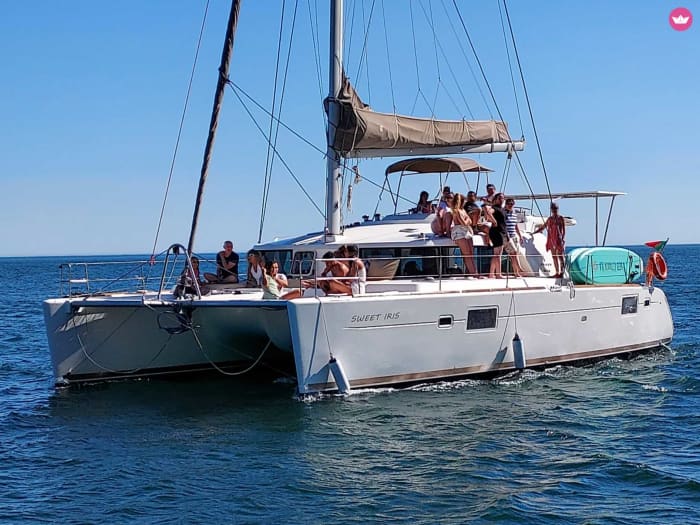 Half-Day Catamaran Cruise in Tróia - 4h