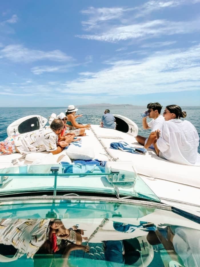 Ihr Tag in La Paz: Mieten Sie ein Motorboot für 8,5 Stunden voller Entdeckungen