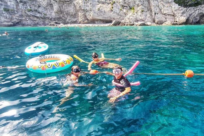 Your private motorboat for a day around Sorrento