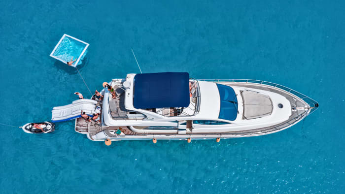 Saint-Tropez i Cap d'Antibes, klejnoty Lazurowego Wybrzeża
