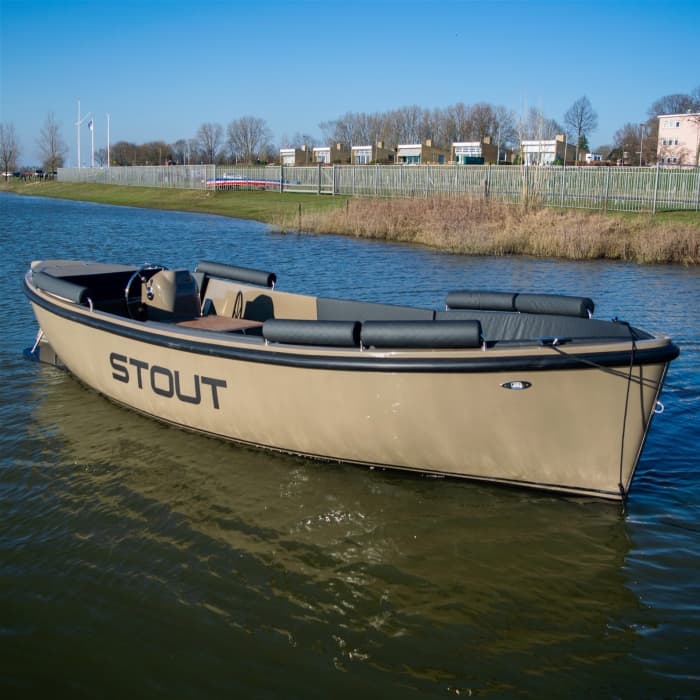 Luxury sloop in Utrecht