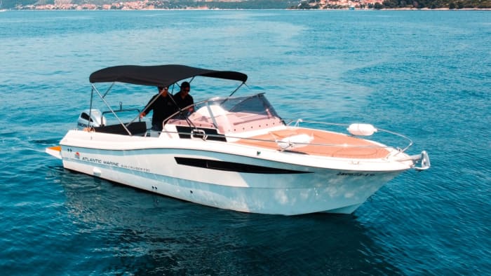 Your day in Trogir: Rent a motorboat for 9h of discovery