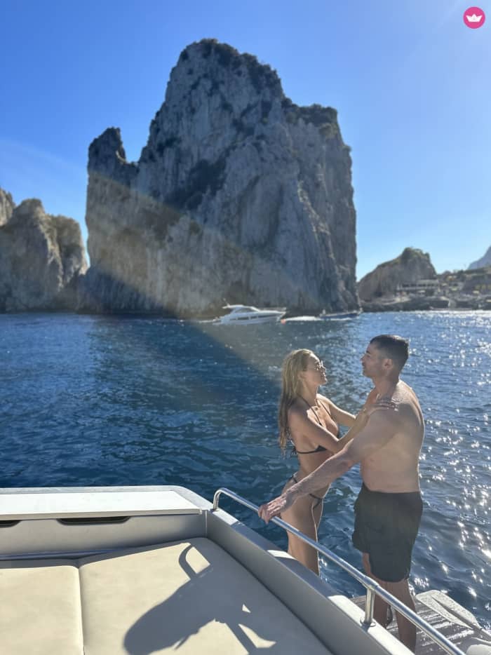 Privécruise van een hele dag langs de Amalfikust