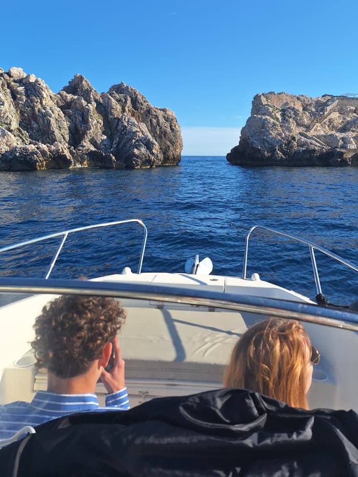Discover Dubrovnik on a full-day trip on a motorboat