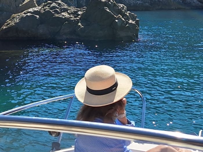Discover Dubrovnik on a full-day trip on a motorboat