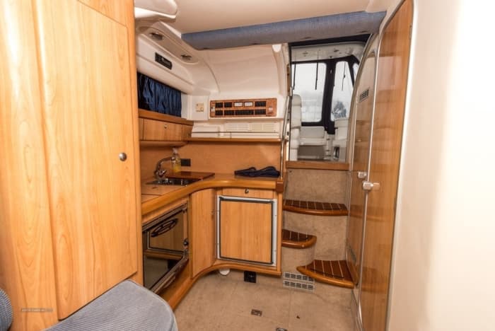 Neem een halve dag de tijd om te ontspannen op een motorboot in Malta. Deze tocht duurt 4 uur.